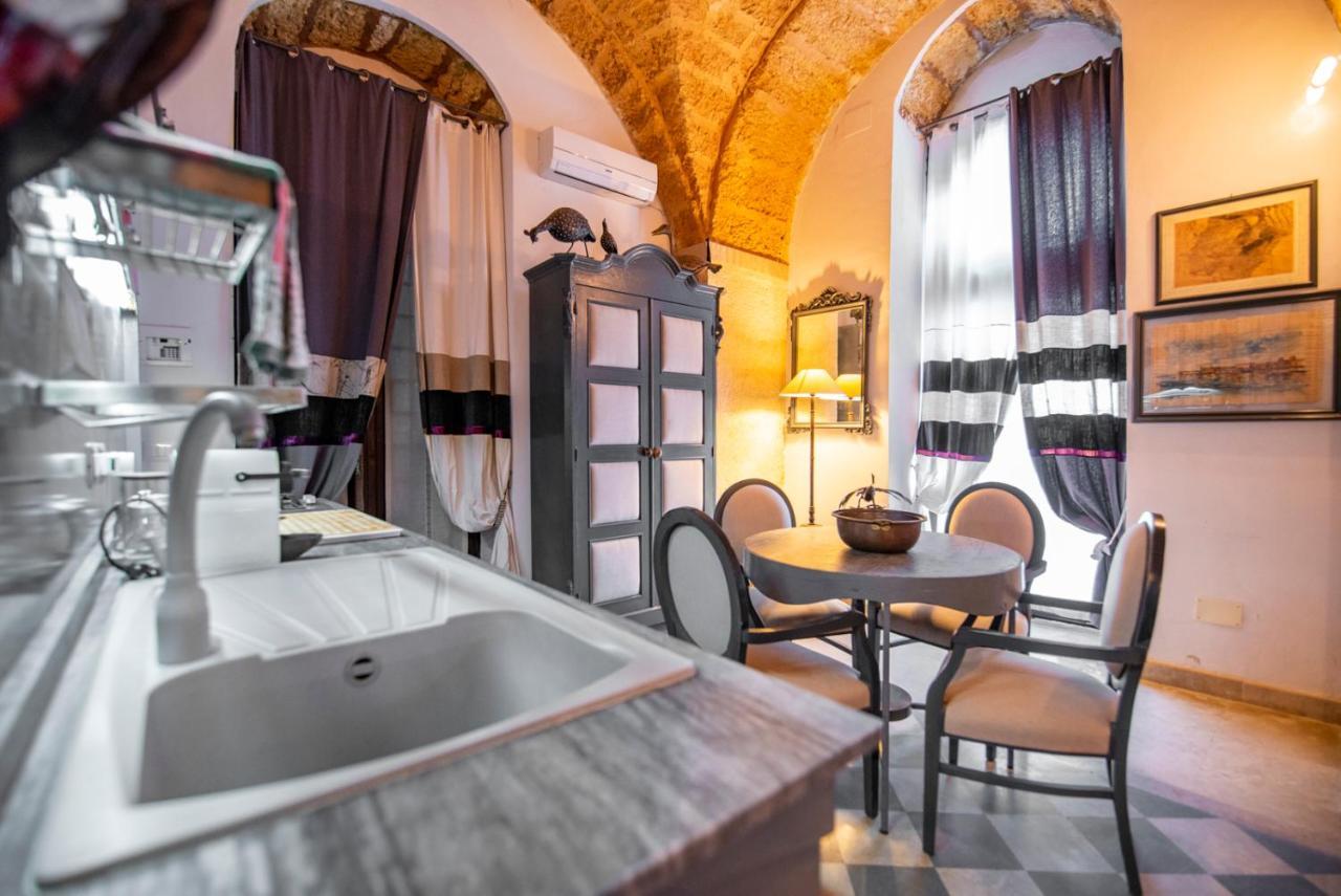 Maniace Apartament *
